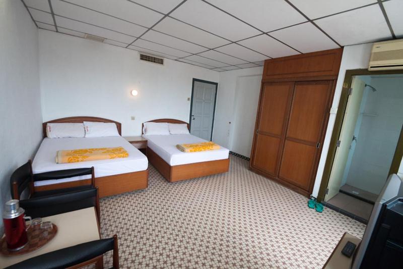 Peking Hotel George Town Extérieur photo